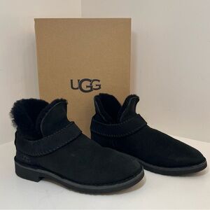 UGG Mckay Black Suede Sheepskin Ankle Boots Booties